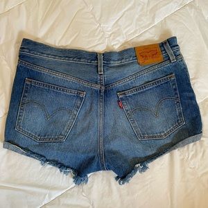 Levi’s shorts